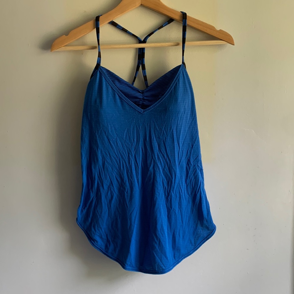 Lululemon stripe tank with bra